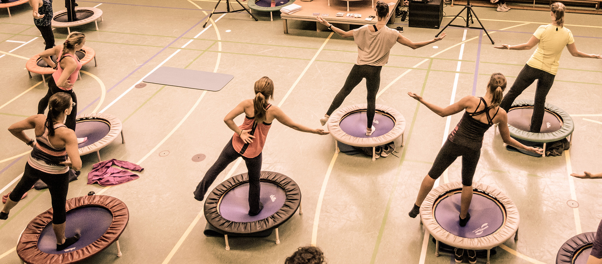 Fitness auf dem Minitrampolin Balance Swing™